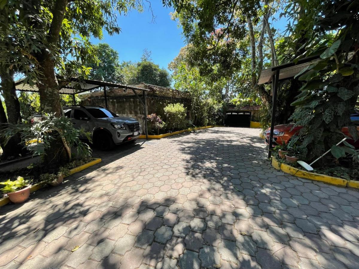 Villa Las Flores San Salvador Ngoại thất bức ảnh