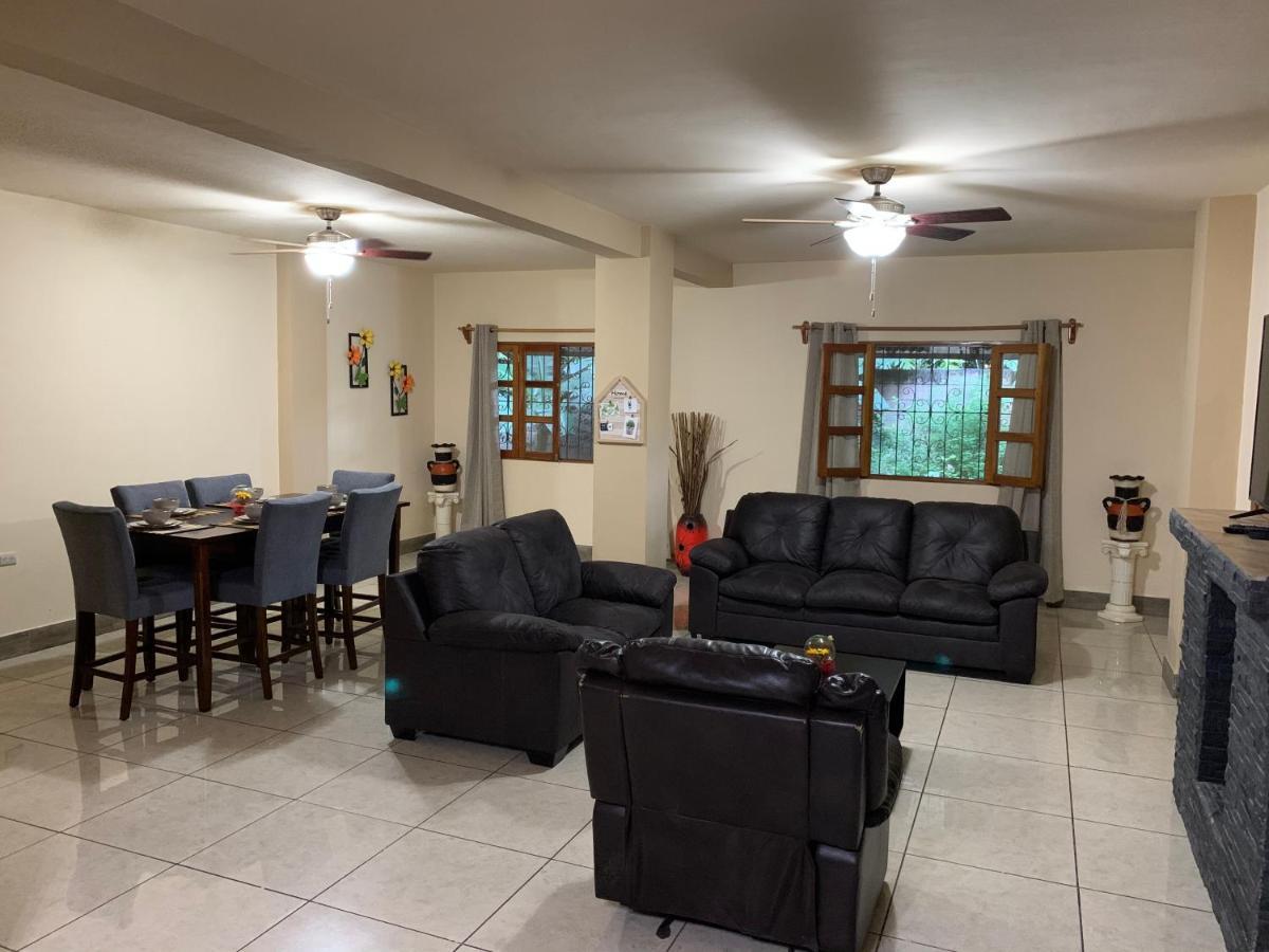 Villa Las Flores San Salvador Ngoại thất bức ảnh